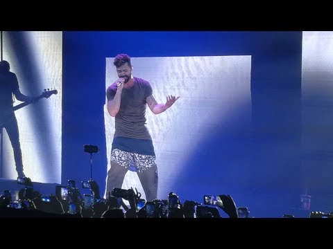 Ricky Martin - Vente Pa' Ca (LIVE) @ Budapest 2018