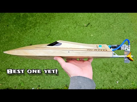 Review and first run of my latest DIY RC boat build: M500 Mini Mono!