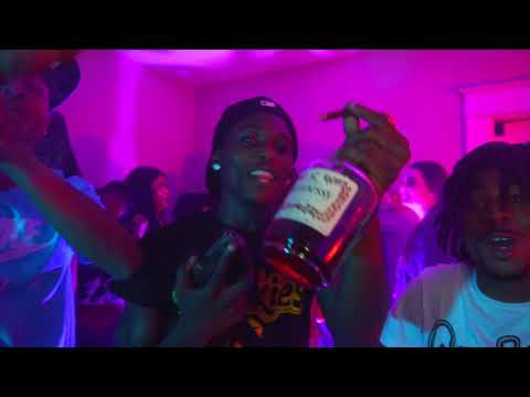 TyFrmRunUpGang x ManManFrmRUG - OFF THE HENN