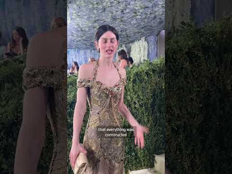 Video Thumbnail: ✨ Gracie Abrams in Chanel at the Met