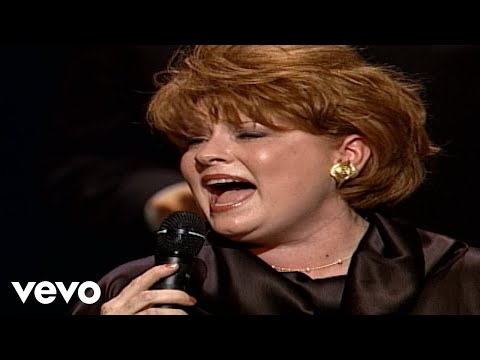 Bill & Gloria Gaither - Holy Ground [Live] ft. Joy Gardner