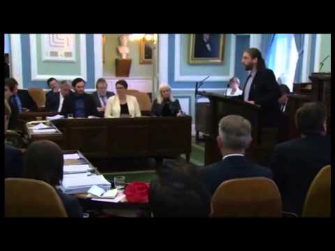 Helgi Hrafn - hleypið mér út úr þessu partíi feat. Jónas Sig