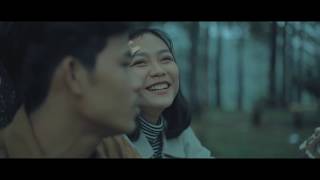 Download lagu FIERSA BESARI - WAKTU YANG SALAH (Short Movie Cover) By Vina S. Syaif feat Adam Mahdi W mp3