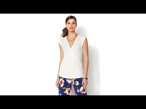 IMAN Global Chic Luxury Resort Crossover VNeck Top