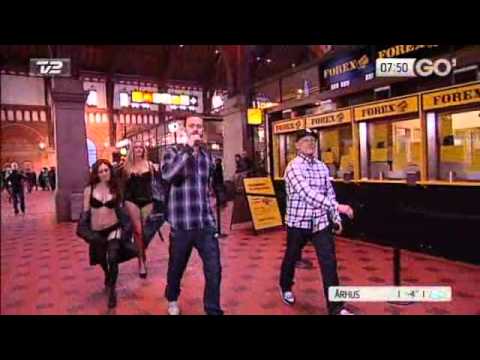 Den Gale Pose - Spændt op til lir (live Go morgen Danmark)