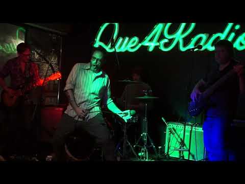 ON THE SUN "Narrow Mind (party plan)"              QUE 4 RADIO