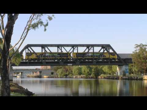 QRNational 3BM7 Freight Train / Delivery Run Of 6000 Class Diesel Locomotives (7/1/2010) - PoathTV