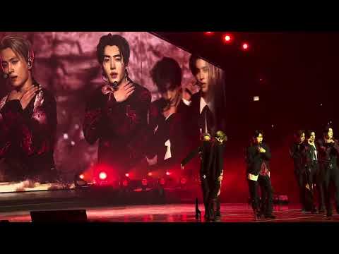 ENHYPEN Sacrifice (Eat Me Up) [FATE WORLD TOUR] Chicago 10.22.23 [FanCam]