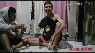 Download lagu Story WA gokil demam agus kotak mp3 Download lagu Story WA gokil demam agus kotak mp3