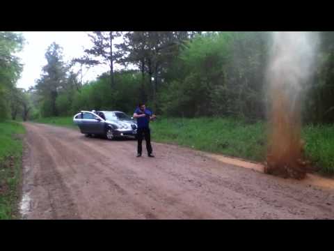 Disparando el Cuerno de Chivo Fierroo!!