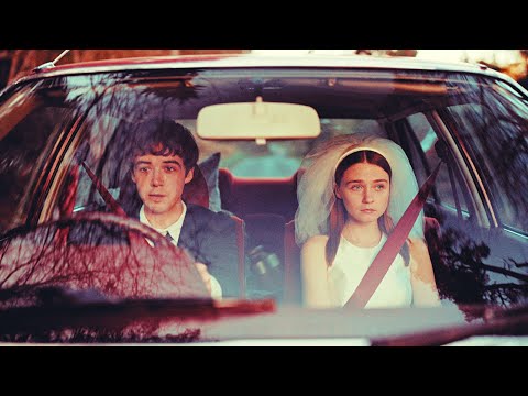 Sara Kays - Traffic Lights (James & Alyssa) [Music Video]
