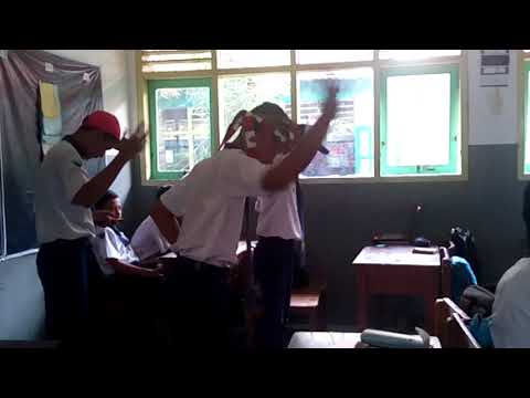 Joget holic "Ayah" NELLA KHARISMA