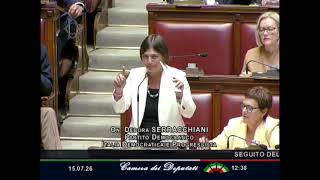SERRACCHIANI ATTACCA MELONI: “UNA PREMIER DONNA CHE PER LE DONNE NON VUOLE FARE ASSOLUTAMENTE NULLA”