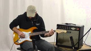 Video thumbnail for Mesa/Boogie Rectoverb 25 1x12 by Derek Sharp (Supersonic eBay)