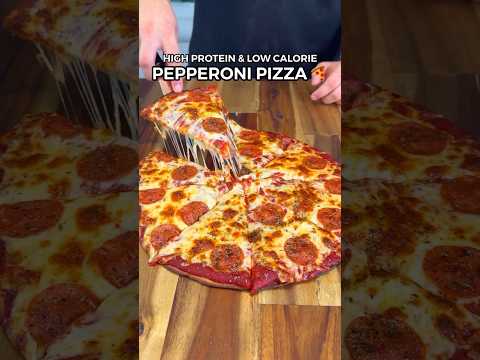 High Protein Pepperoni Pizza! Only 780 Calories!💪🍕🔥#food #shorts #highproteinrecipes