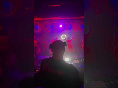 Dubnoise playing my Cirez D x Fran L - The Darkside On Off Reboot #techno #cirezd #dubnoise #dj