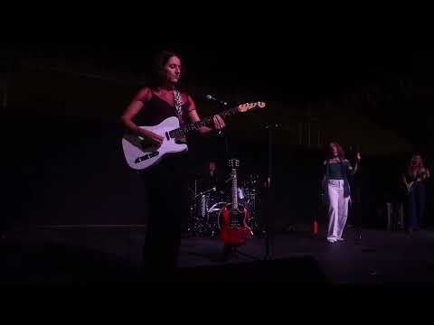Video: Live Guitar Comp - Leora Malka