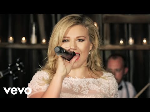 Kelly Clarkson - Tie It Up (Official Video)