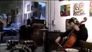 Thundershevitz - Mama Buzz part 1