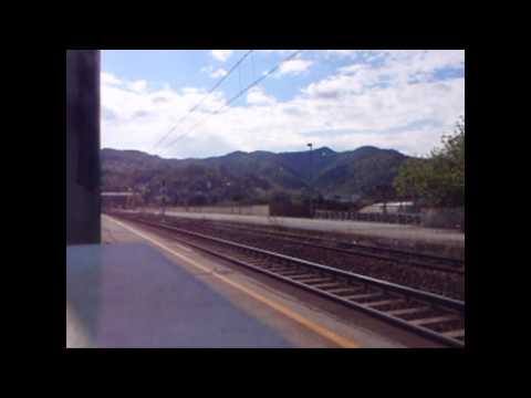 transiti nella stazione di albisola