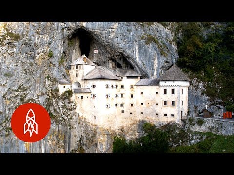 斯洛維尼亞的懸崖城堡 (Slovenia's Cliff-Hanging Castle)