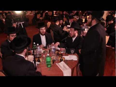 Levy Falkowitz with Shira Choir - A Night of True Shira - Haben Yakir Malavskey