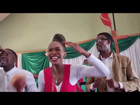 Baba Ndiyambutsei Rwizi-Masvingo InnerCity