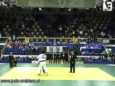 Judo 2008 Levallois: Chikhrouhou (TUN) - Qin (CHN) [open].
