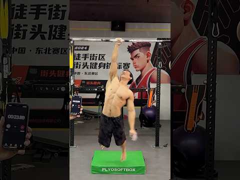 Most one-armed PULL-UPS in one minute 💪