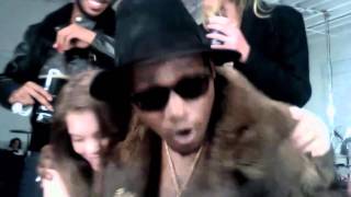 Theophilus London featuring Sara Quin - Why Even Try