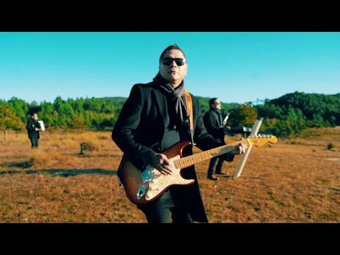 LOS MANAGERS - LAS GUITARRAS DEL MOHICAN (OFFICIAL VIDEO)