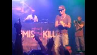 Emis Killa - Come un Pitbull LIVE @Magazzini
