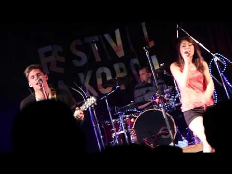 Bags - Bags - Ze země mě sbíráš (live Milevsko)