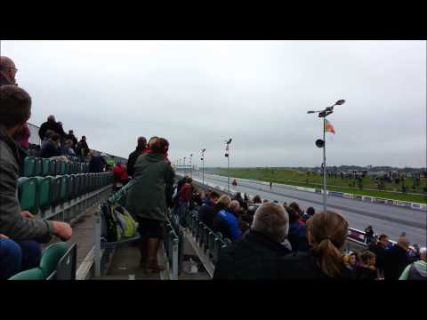 GRAHAM ELLIS CRASHES AT SANTA POD GET WELL SOON