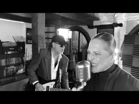 MADREPERLA and Alfonso André