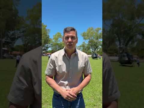 El presidente Santiago Peña llegó este martes a la ciudad de Humaitá, departamento de Ñeembucú