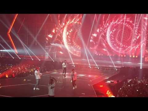 170225 EXO'rDIUM in Manila - EXO_Growl