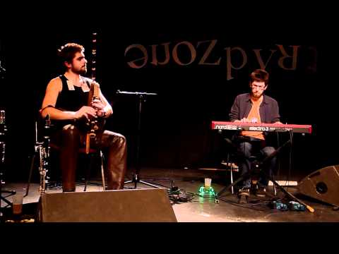 Radical Strapontin, bal Tradzone 2012 : provoc et bourrée 3 temps