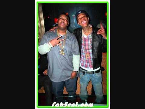 OWEY- ft Wiz Khalifa - She Want A Thug [prod by johnny juliano]