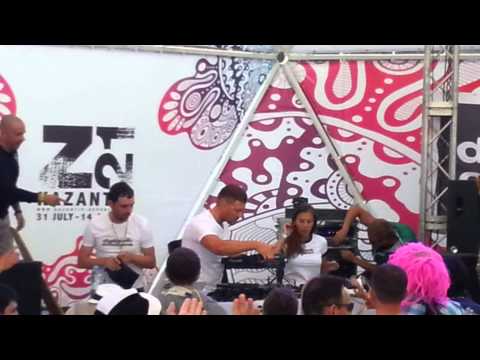 Kazantip 2013 Z - 21 DEMOS AND MISS YO-YO