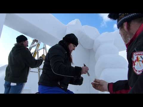 Festival du Voyageur 2013 International Snow Sculptures