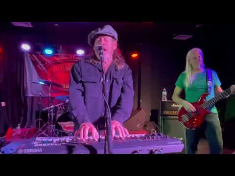 BARRY GOUDREAU'S ENGINE ROOM-Hitch A Ride