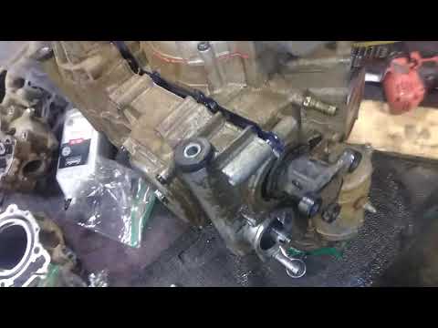 Artic cat wildcat cat 1000 motor tear down !(3)