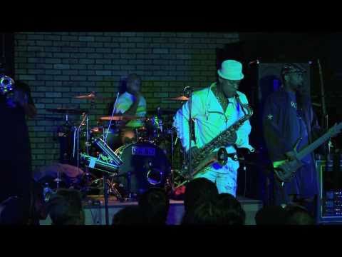 The Avalon 12/16/2010 Complete Show Pt 1 of 2