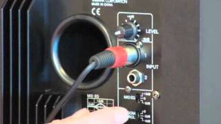 Video thumbnail for Yamaha HS80 Active Studio Monitor - www.whybuynew.co.uk by whybuynewonline
