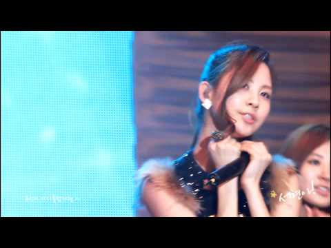 [Fancam] 101217 SNSD Seohyun - Gee @ Lotte Free Christmas Concert