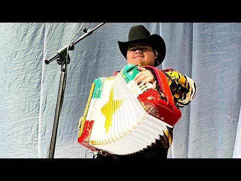 Amor A La Ligera - Oscar Ayala Y Su Sangre Brava