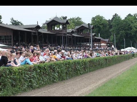 Dresden: Rennen des Town & Country Haus (D) - Siegerin: Adria