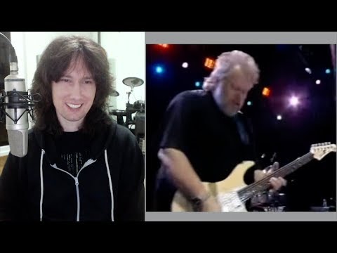 British guitarist analyses The Guess Who's American Woman in 2000!