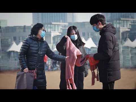 Girl Hates the Gift from Her Boyfriend's Mother